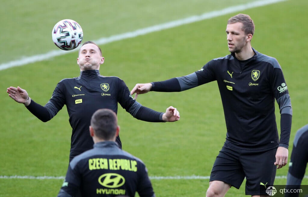 在面临马格 在面临马格