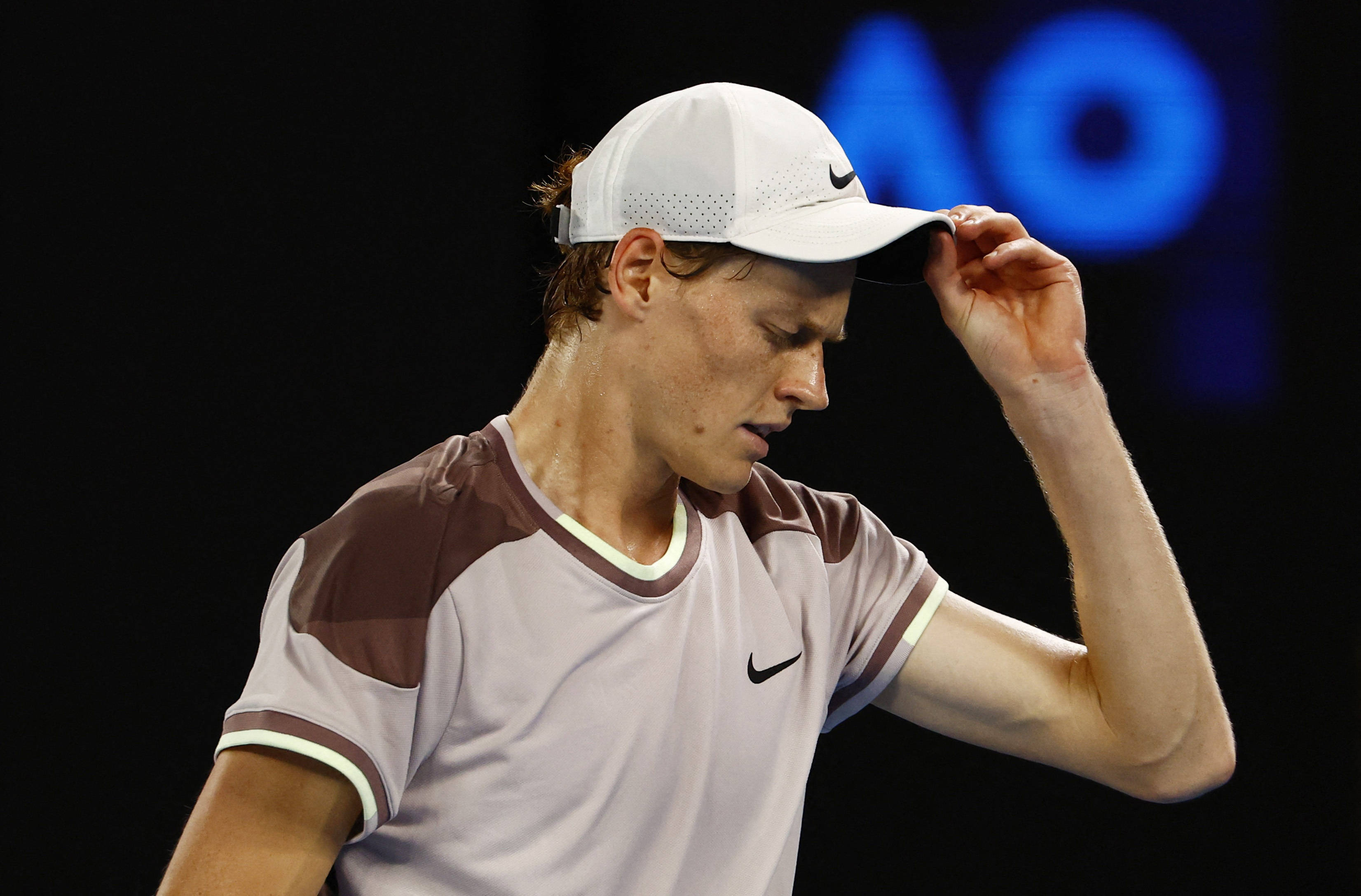 守策略迫使 守策略迫使