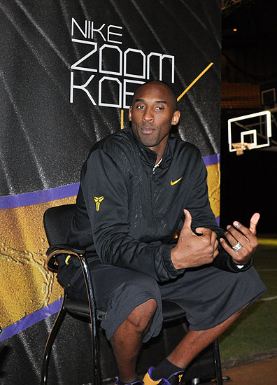 对手在追立 对手在追立